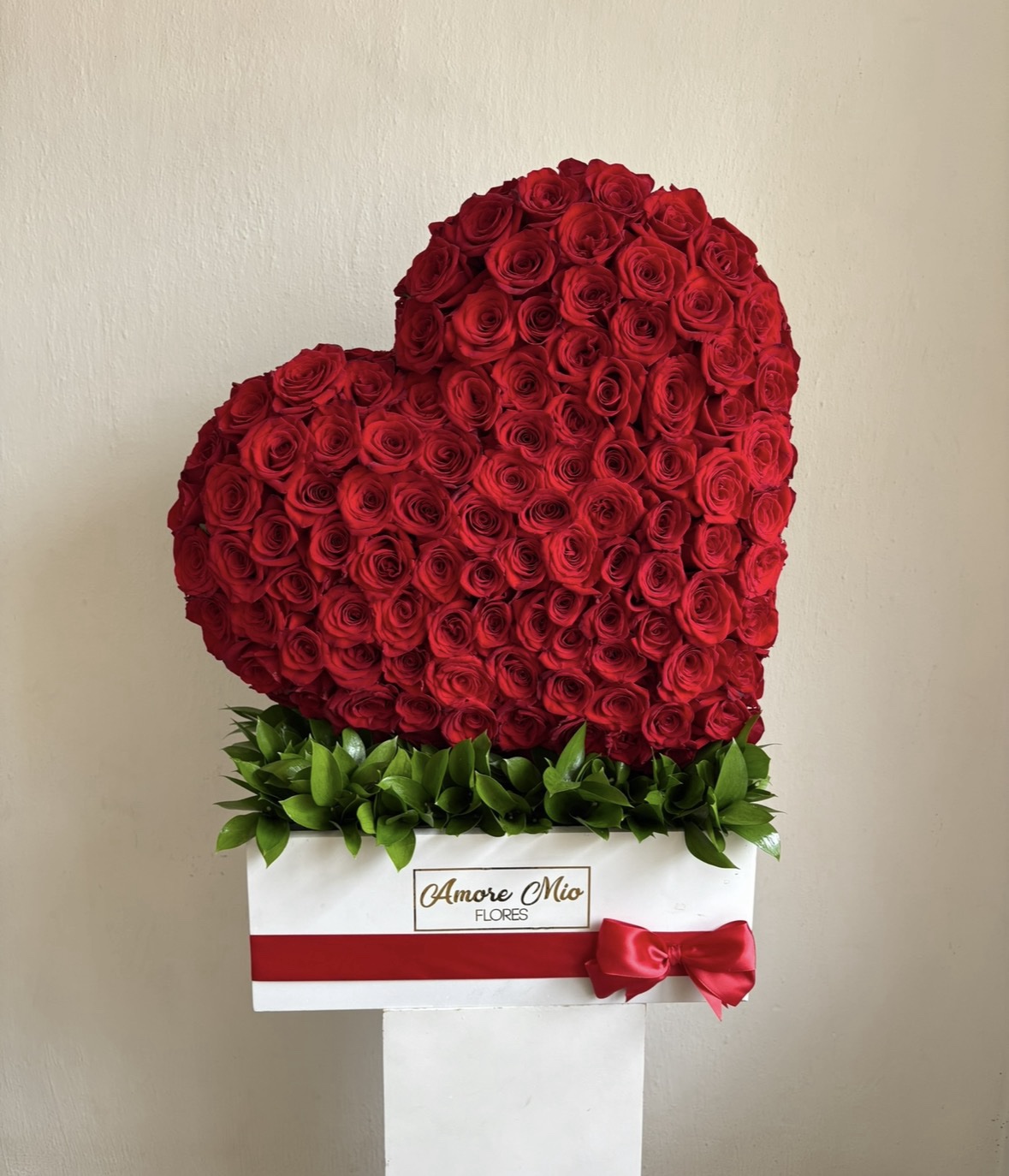 Corazón de 170 rosas rojas
