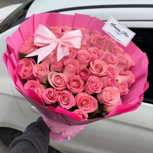 Ramo de 50 rosas pink
