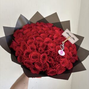 Ramo de 100 rosas rojas